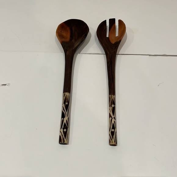 African Style Wooden Salad Servers, Utensil Set, Fork & Spoon - Picture 3 of 3